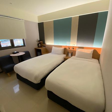 Fu Kuang Hotel Pingtung Eksteriør billede