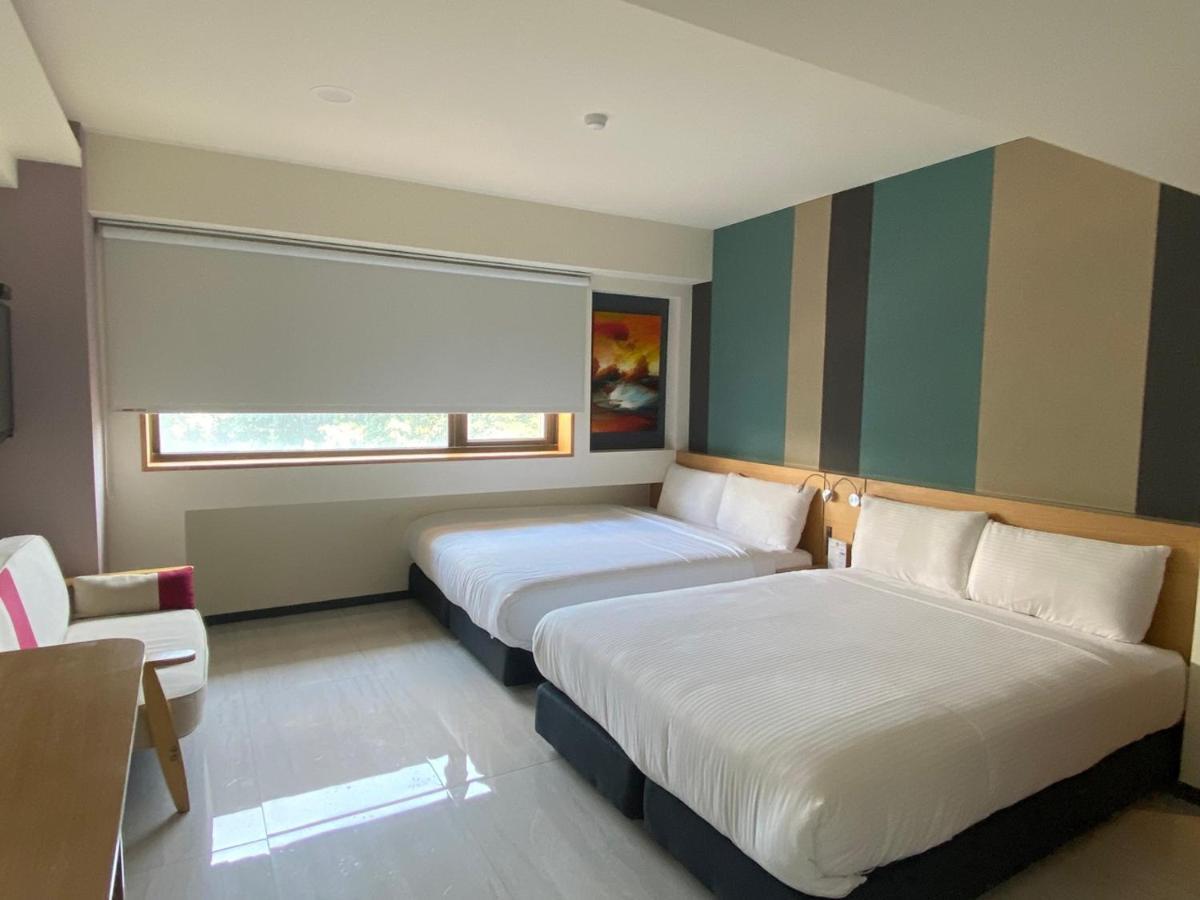 Fu Kuang Hotel Pingtung Eksteriør billede