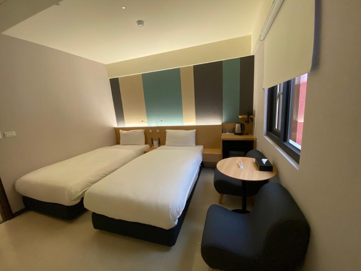 Fu Kuang Hotel Pingtung Eksteriør billede
