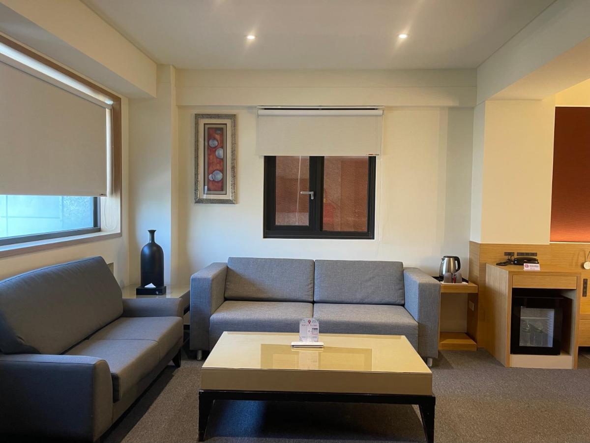 Fu Kuang Hotel Pingtung Eksteriør billede