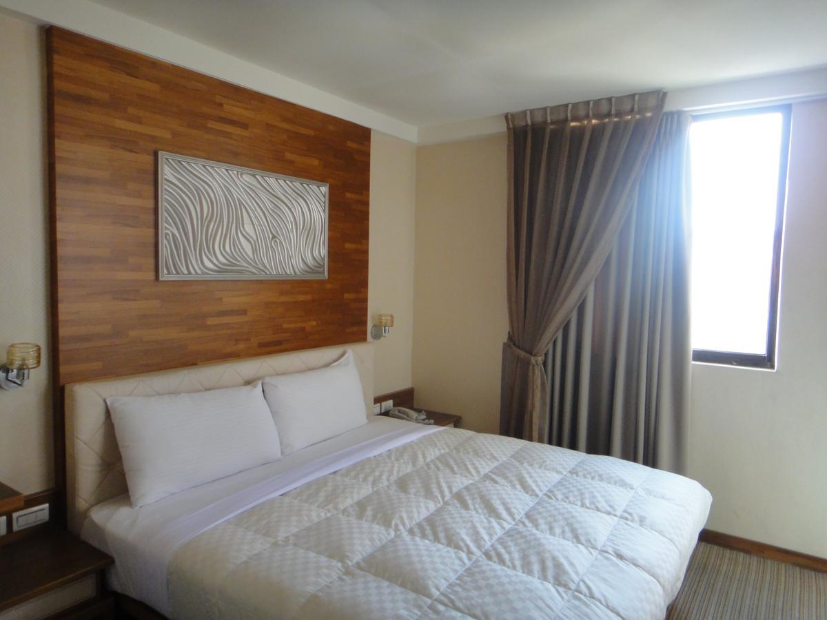 Fu Kuang Hotel Pingtung Eksteriør billede